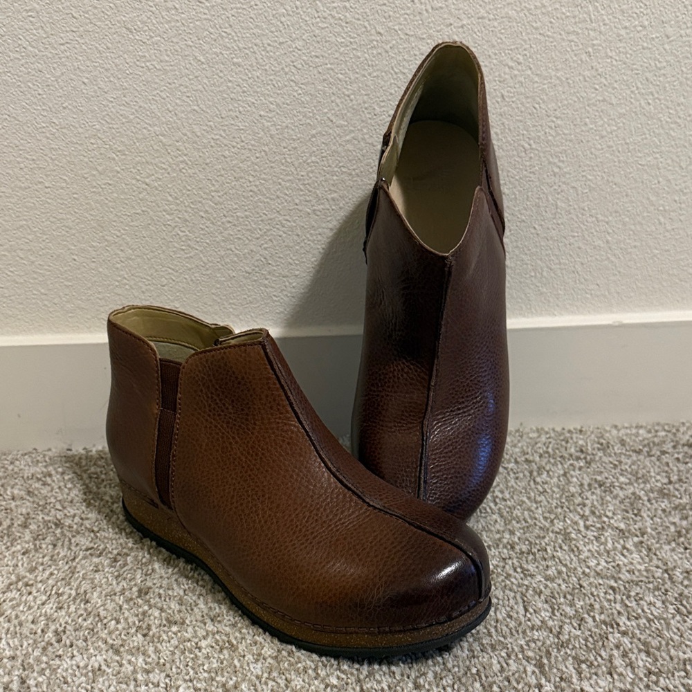 Dansko Makara Brown Ankle Boots Women’s Size 40 (9.5-10 US)